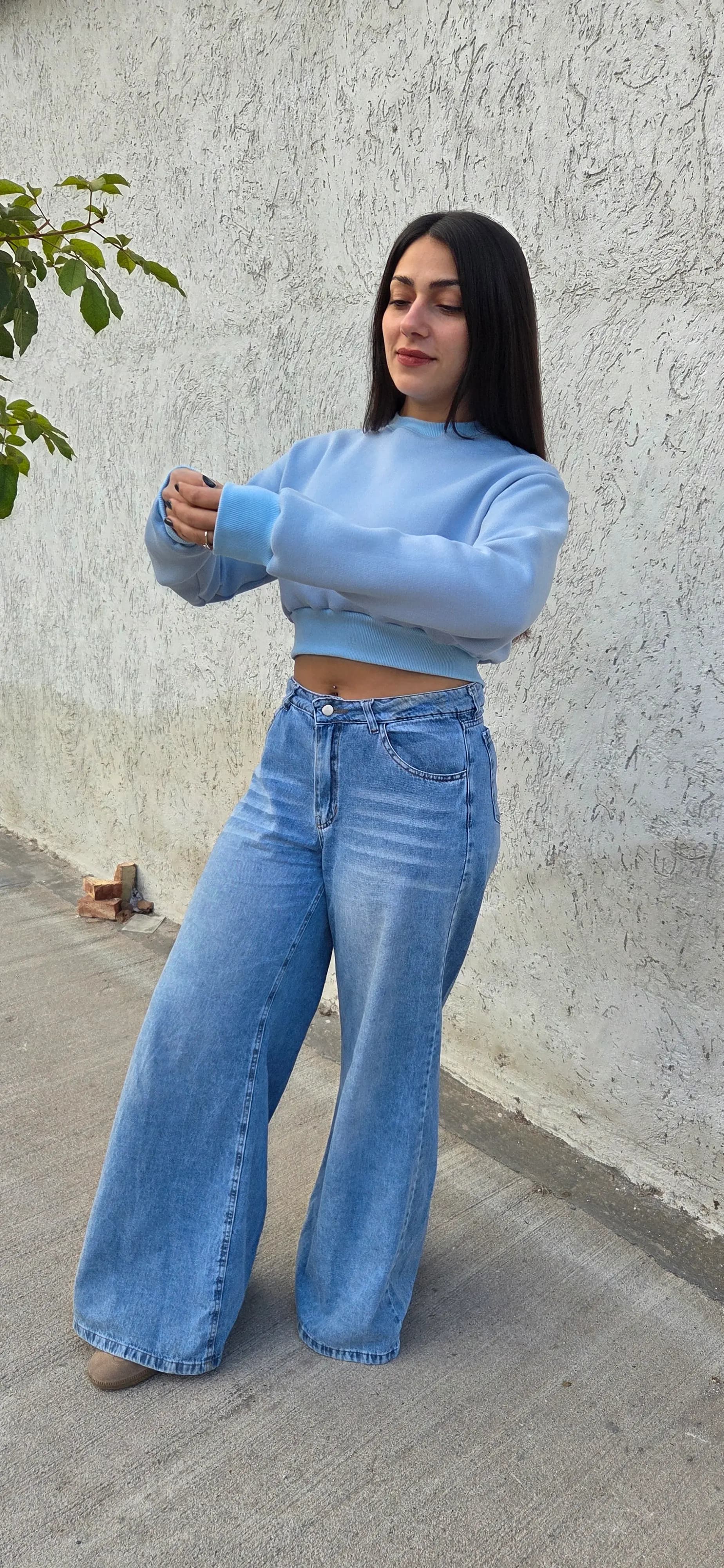Línea Mística — buzo crop 2