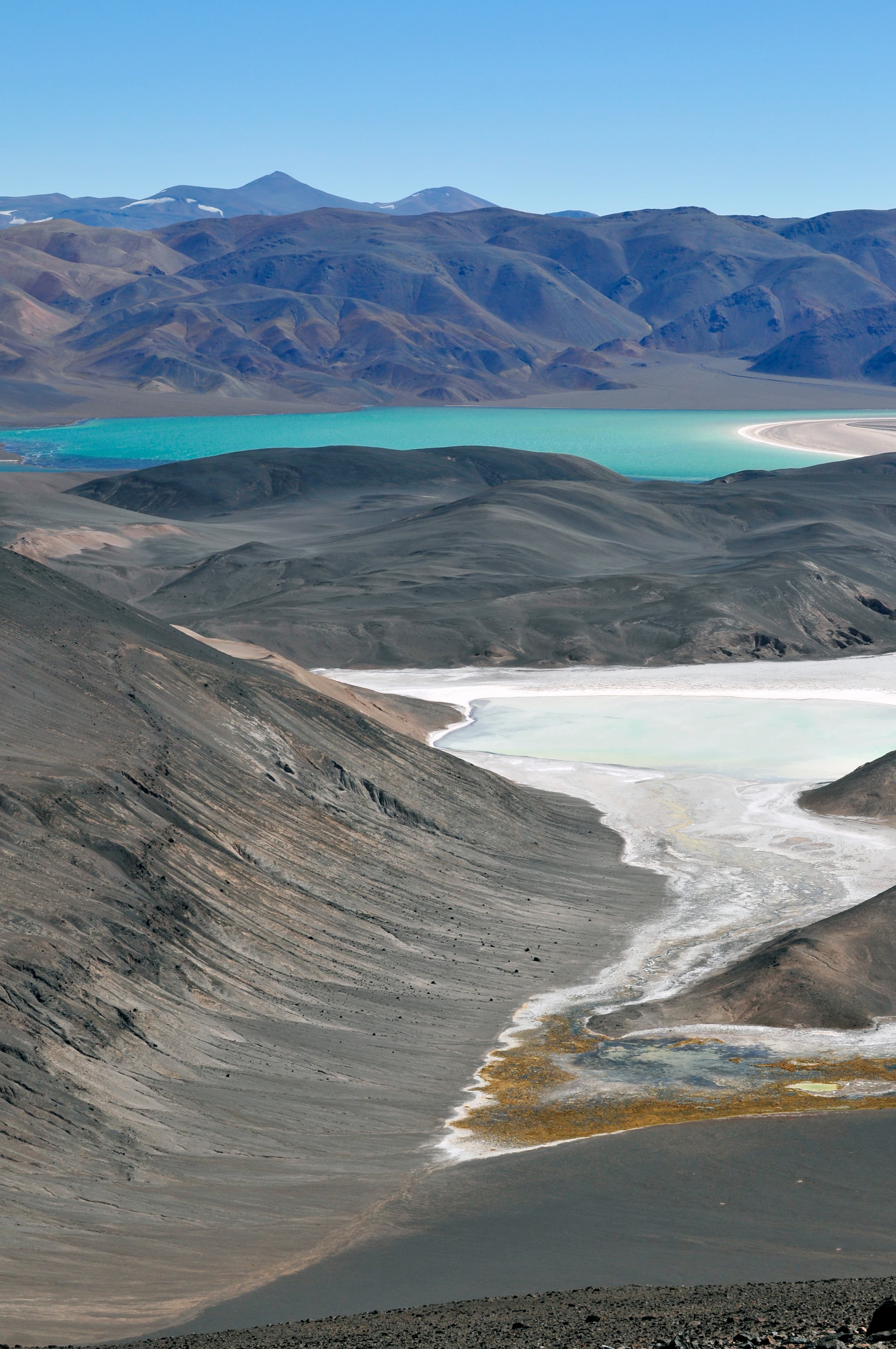 Balcon del Pissis, lagunas y salares del altiplano catamarqueño